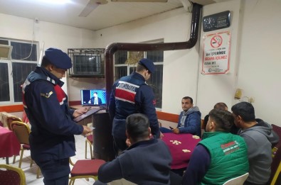 Antalya'da 7 Bin 760 Kisinin Sorgusu Yapilip, Aranan 11 Sahis Yakalandi