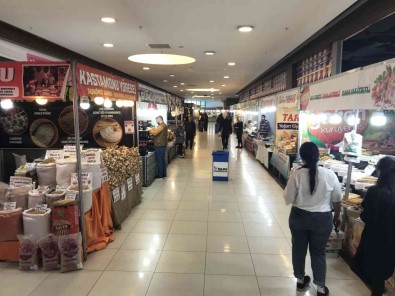 Türkiye'nin Yöresel Lezzetleri Konya'da Bulustu