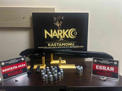 Kastamonu'da Uyusturucu Operasyonu Açiklamasi 5 Gözalti