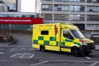 Ingiltere'deki Ambulans Çalisanlarindan Subat Ve Martta 4 Günlük Grev Karari