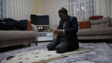 Tarihin Yasayan Canli Tanigi Açiklamasi 120 Yasindaki Delikanli