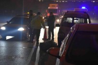 Adana'da Otomobilin Çarptigi Kadinlardan 1'I Öldü, 1'I Agir Yaralandi