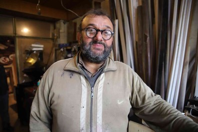 Antika Mobilyalardan Dönüstürülen Gramofonlar Hüzünlendiriyor