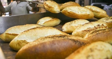 Usak'ta Ekmek Satisi 3 Farkli Fiyattan Yapiliyor