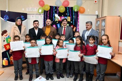 Gümüshane'de 18 Bin 765 Ögrenci Için Yari Yil Zili Çaldi