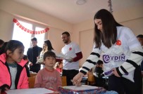 Karadeniz Eregli Yurt Müdürlügünden Köy Çocuklarina Karne Hediyesi Haberi