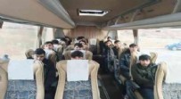 Malatya'da, minibüste 35 kaçak göçmen yakalandı