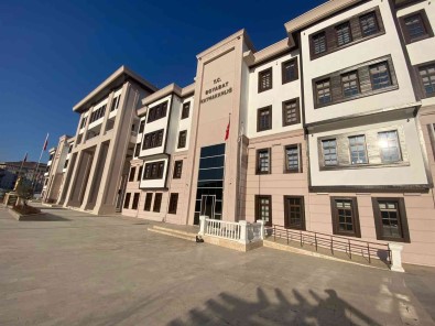 Boyabat'ta Basibos Köpekler Için Bakim Noktalari Kurulacak