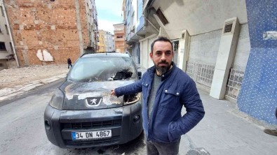 Esenler'de Madde Bagimlisi Sahis Araci Yakip Kaçti