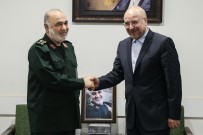 Iran Devrim Muhafizlari Komutani Selami Açiklamasi 'Avrupa Geçmisteki Hatalarini Tekrarlarsa Sonuçlarina Katlanir'