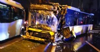 İstanbul Sarıyer'de İETT otobüsü asırlık ağaca çarptı: 7 kişi yaralandı