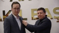 IYI Partili Belediye Meclis Üyesi Daha AK Parti Üyesi Oldu