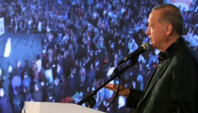 Cumhurbaşkanı Erdoğan'dan altılı masaya tepki: Altılı masaya tepki: Adayları 'Gel' deyince gelecek 'Sus' deyince susacak