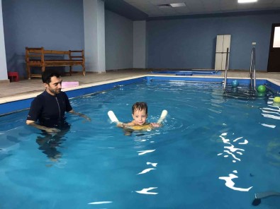 Küçük Sam Sagligina Eskisehir'de Kavustu