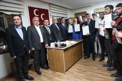 Mersin'de 150 Genç MHP'ye Katildi