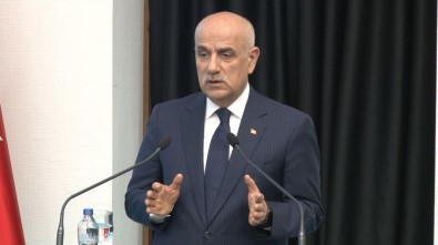 Bakan Kirisci'den Yerel Yönetimlere Çagri Açiklamasi 'Sudaki Kayip Ve Kaçaklari Mutlaka Önlememiz Gerekir'