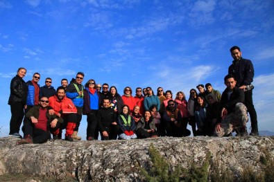 Doga Tutkunlari 20 Dereceyi Bulan Sicakligi Kaçirmadi
