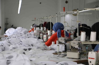 TSK Kar Kamuflajlari Diyarbakir'da Üretiliyor