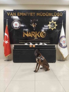 Van'da 3 kilo 600 gram uyuşturucu ele geçirildi