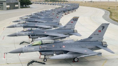 F-16'ları dilinden düşürmeyen Türk düşmanı ABD'li senatör yine bildiğiniz gibi: 'İzin vermeyeceğim'