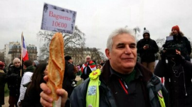 Fransa'da hükümete karşı protestolar genişliyor: Fırıncılar sokağa indi