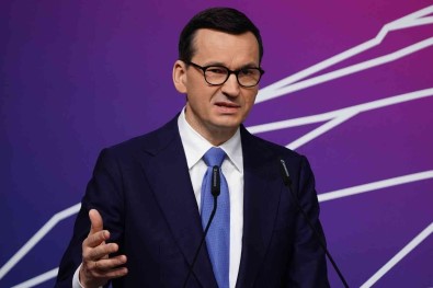 Polonya Basbakani Morawiecki Açiklamasi 'Leopard 2 Tanklarinin Maliyeti Için AB'ye Basvuracagiz'