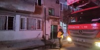 Bursa'da 5 Katli Binanin 2. Katinda Dogal Gaz Patlamasi Sonucu Yangin Çikti