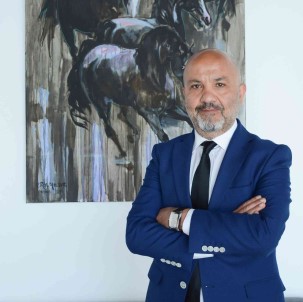 Yakin Dogu Üniversitesi Rektörlügüne Prof. Dr. Tamer Sanlidag Getirildi