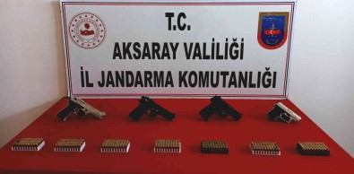 Aksaray'da Jandarmadan Silah Operasyonu Açiklamasi 4 Gözalti
