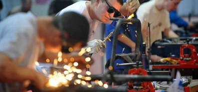 Meslek Liseleri Son 5 Yilda Gelirini Yüzde 995 Artirdi