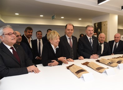 TMO Stoklarindan 12 Bin 500 Ton Kuru Üzüm Satisi