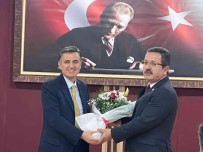 YSK'ya Seçilen Üyeler Yemin Ederek Göreve Basladi