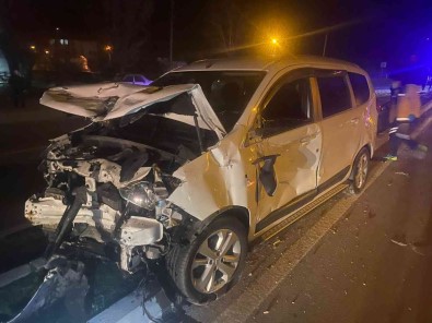 Burdur'da Trafik Kazasi Açiklamasi 1 Ölü, 6 Yarali