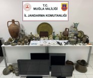 Jandarma Uyusturucu Baskini Yapti Evden Tarihi Eser Fiskirdi