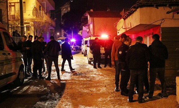 Denizli'de dehşet evi: Yüzünde darp vücudunda izmarit izleri olan bebek cesedi bulundu