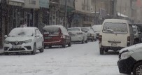 Ahlat'ta Beklenen Kar Yagisi Basladi Haberi