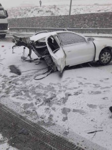 Bitlis'te Trafik Kazasi Açiklamasi 2 Yarali