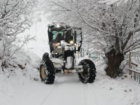 Malatya'da 2 Bin 500 Personel, 300 Araçla Karla Mücadele