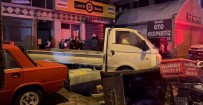 Bursa'da Kontrolden Çikan Otomobil, Park Halindeki Araçlara Çarpti Açiklamasi 1 Agir Yarali