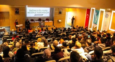 Bayburt Emniyetinden 'Narkogençlik' Konferansi