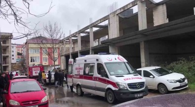 Sancaktepe'de 25 Yasindaki Gencin Cesedi Insaattaki Su Kuyusunda Bulundu