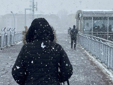 Son dakika hava durumu haberi! Meteoroloji'den 61 il için kar uyarısı: İstanbul için tarih verildi! Hangi illere kar yağacak?