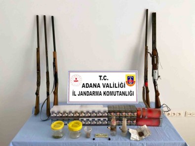 Adana'da Bir Evde 5 Adet Ruhsatsiz Av Tüfegi Ele Geçirildi