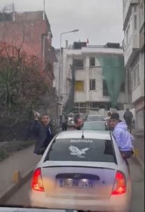 Bakan Koca Açiklamasi 'Ambulansa Yol Vermeyen Sürücü Ve Yolcularina 118 Bin 487 Lira Para Cezasi Verildi'