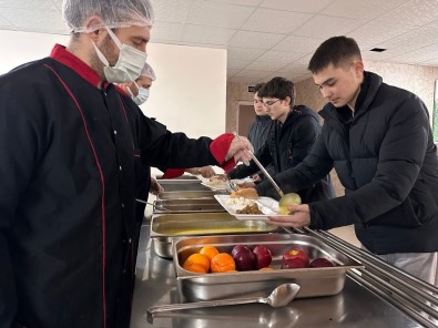 Samsun'da 61 Bin 570 Ögrenciye Ücretsiz Yemek