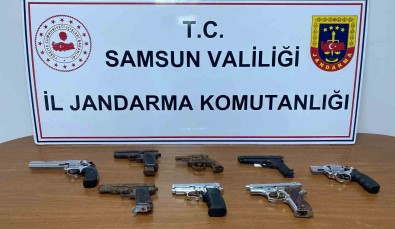 Samsun'da Jandarmadan Silah Kaçakçiligi Operasyonu Açiklamasi 1 Gözalti