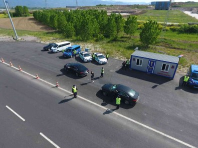 1 Milyonu Askin Araç Kontrol Edildi, 520 Sürücünün Ehliyetine El Konuldu