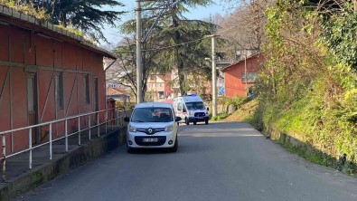 56 Yasindaki Adam Evinde Ölü Bulundu