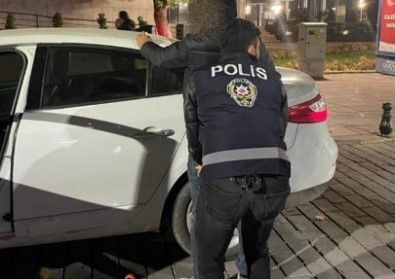 Bir Haftada Aranan 425 Süpheli Tutuklandi