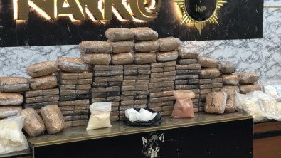 Hollanda'ya Ekmek Pisirme Firininda Uyusturucu Sevkiyati Polise Takildi